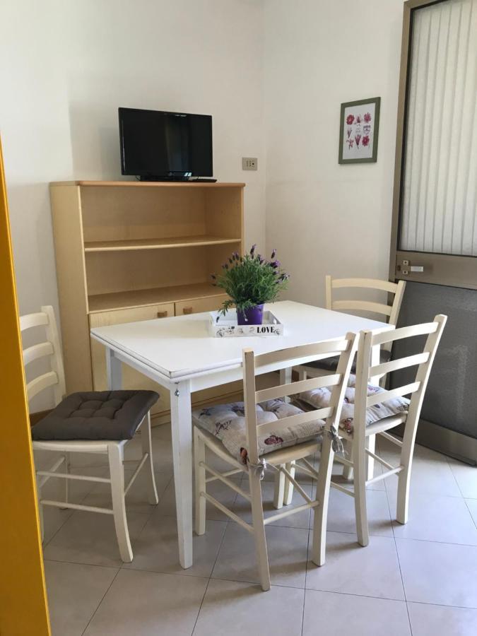 Apartamento Foscolo Sunset House Lido di Jesolo Exterior foto