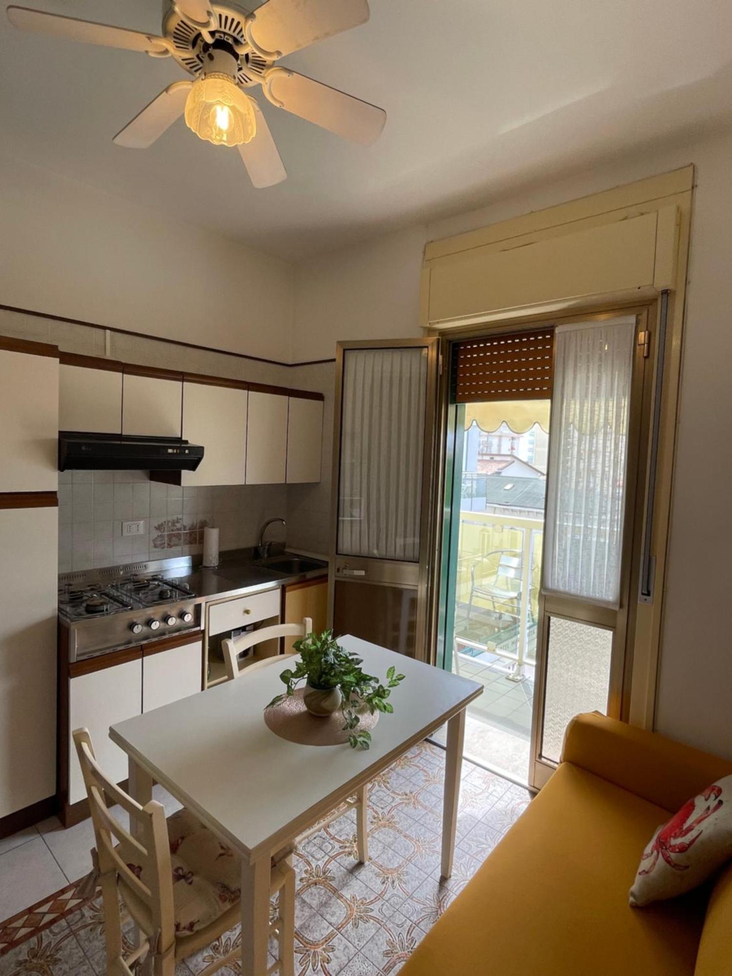 Apartamento Foscolo Sunset House Lido di Jesolo Exterior foto